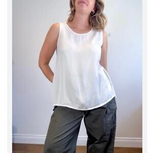 Brynn Walker Sleeveless Tencel Shirt in Off White sateen fabric size XL